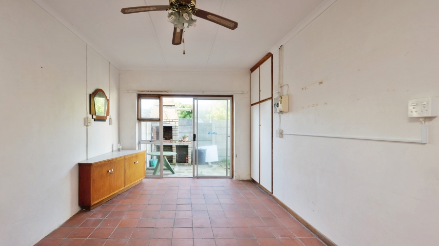 4 Bedroom Property for Sale in Agulhas Western Cape